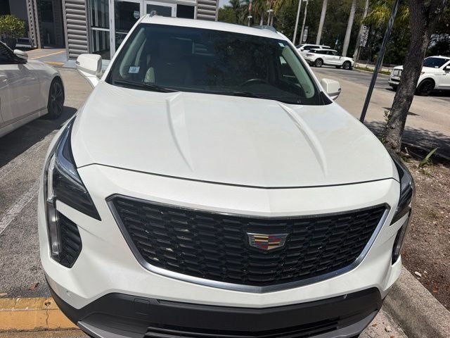 2019 Cadillac XT4 Premium Luxury