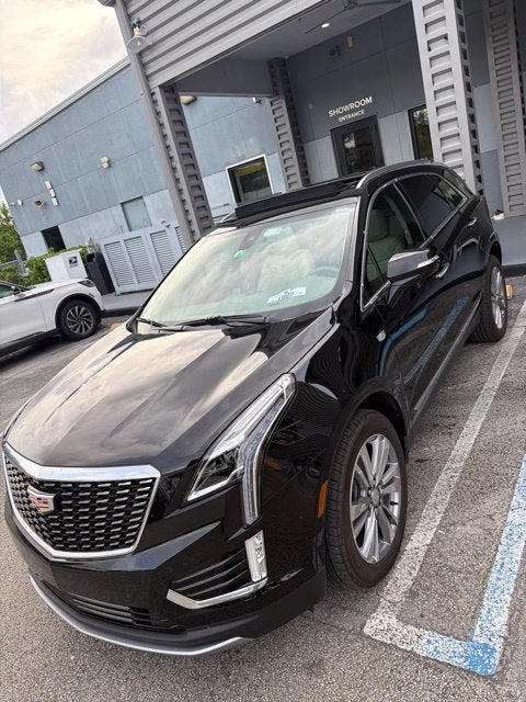2024 Cadillac XT5 Premium Luxury