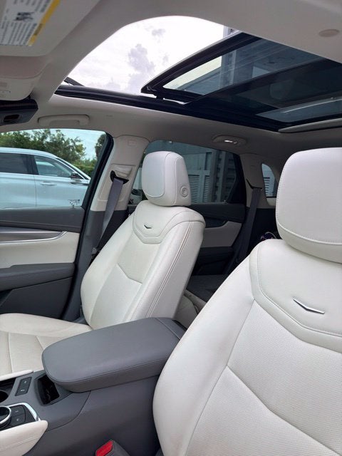 2024 Cadillac XT5 Premium Luxury