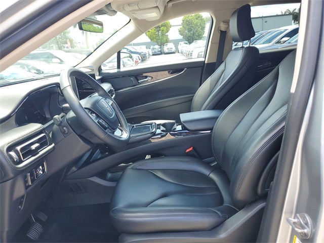 2023 Lincoln Nautilus Standard