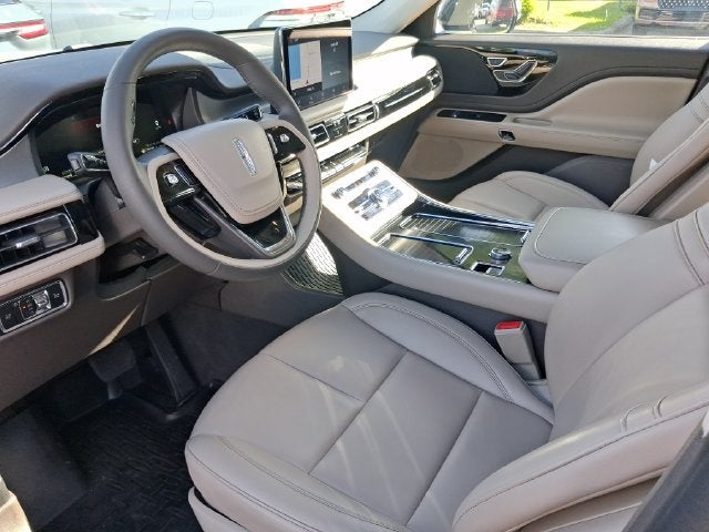 2023 Lincoln Aviator Standard Premium