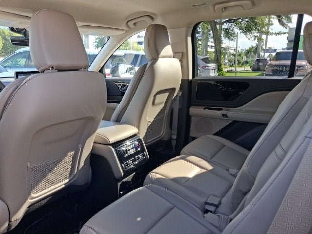 2023 Lincoln Aviator Standard Premium