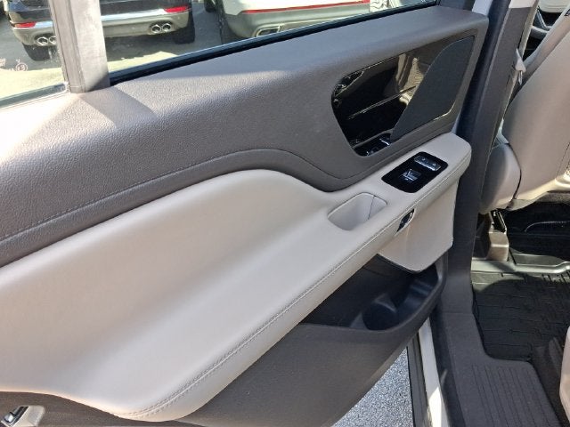 2023 Lincoln Aviator Standard Premium