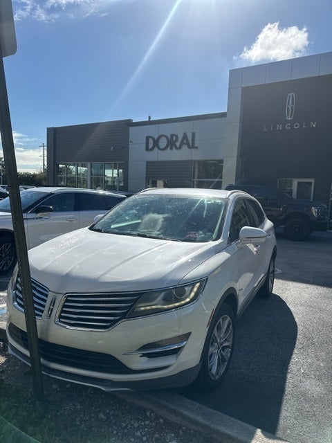 2015 Lincoln MKC Select