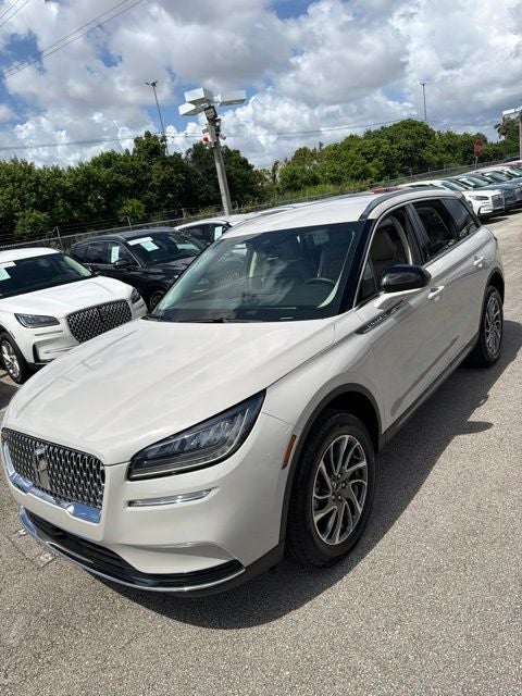 2022 Lincoln Corsair Standard