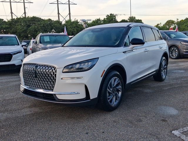 2023 Lincoln Corsair Standard
