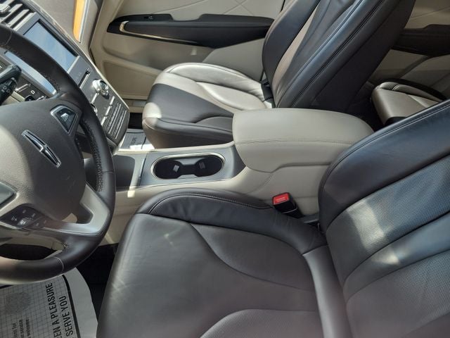 2019 Lincoln MKC Select