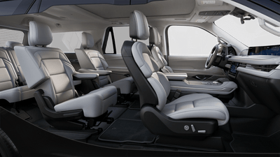 2025 Lincoln Navigator Reserve Service Loaner