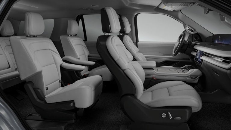 2026 Lincoln Navigator Premiere