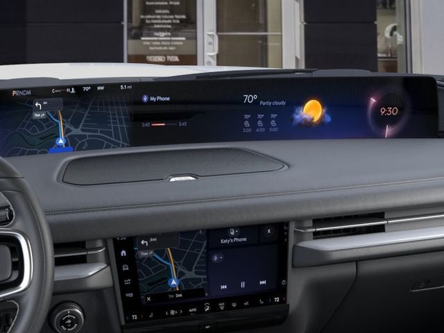 2026 Lincoln Navigator Premiere Service Loaner