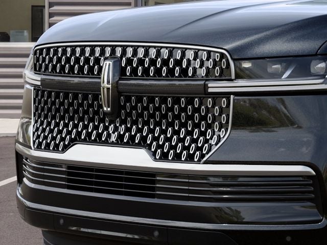 2027 Lincoln Navigator Premiere