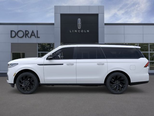 2026 Lincoln Navigator L Reserve