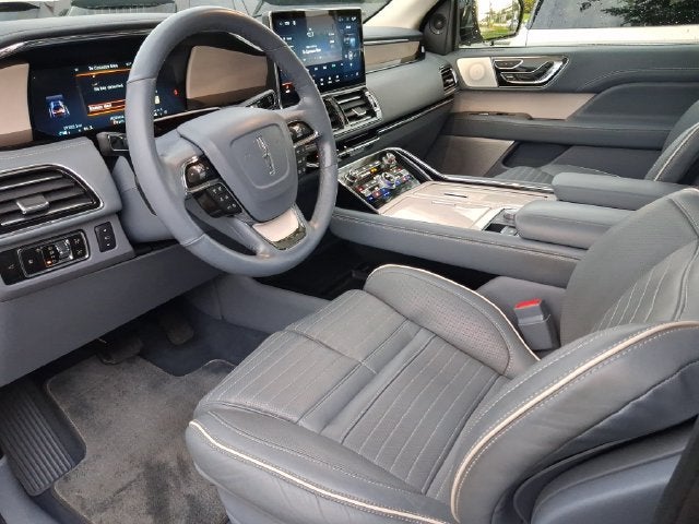 2023 Lincoln Navigator L Black Label