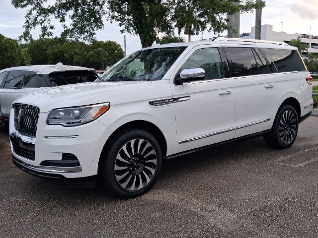 2023 Lincoln Navigator