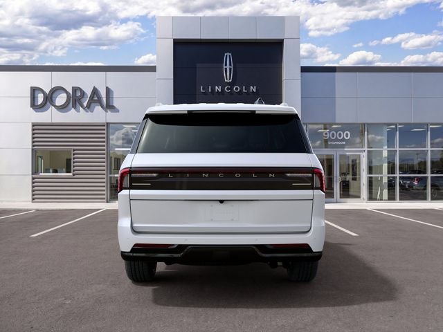 2027 Lincoln Navigator L Black Label