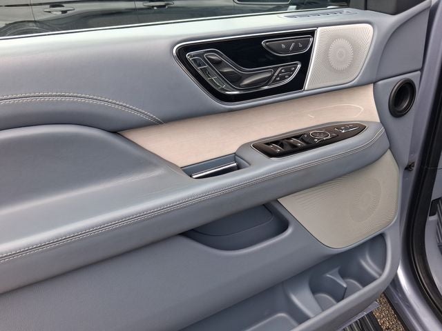 2022 Lincoln Navigator L Black Label