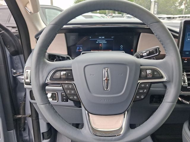 2022 Lincoln Navigator L Black Label