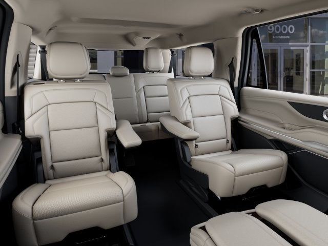 2027 Lincoln Navigator L Premiere