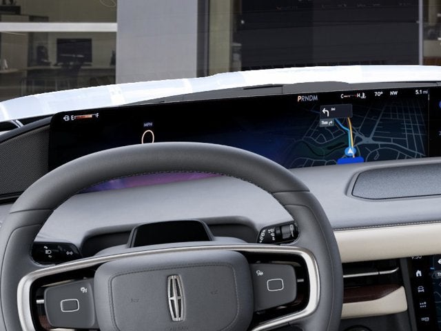 2027 Lincoln Navigator L Premiere