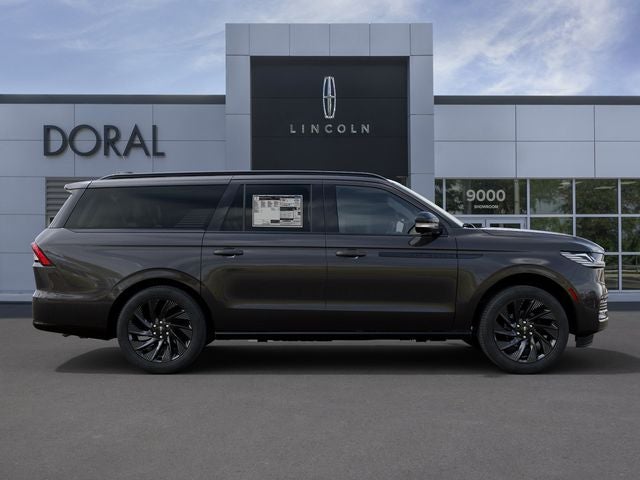 2027 Lincoln Navigator L Reserve