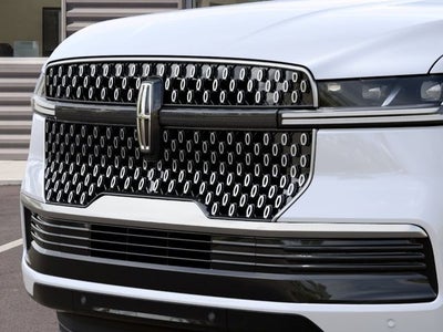2027 Lincoln Navigator L Reserve