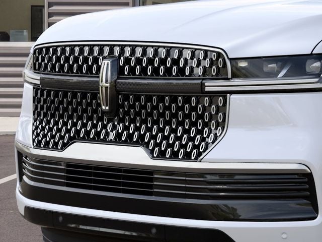 2027 Lincoln Navigator L Reserve