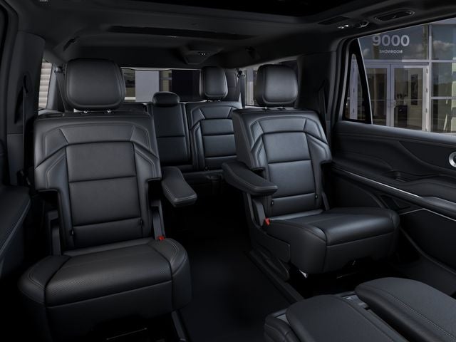 2027 Lincoln Navigator L Reserve