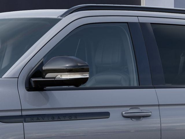 2027 Lincoln Navigator L Reserve