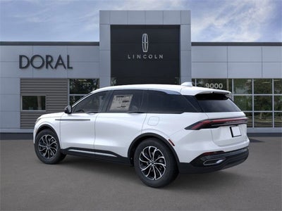 2025 Lincoln Nautilus Premiere Service Loaner