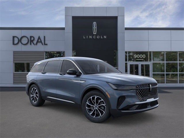 2025 Lincoln Nautilus Premiere Service Loaner