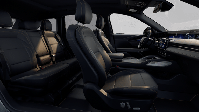 2025 Lincoln Nautilus Premiere Service Loaner