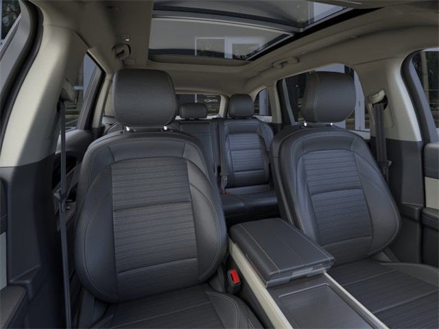 2025 Lincoln Nautilus Reserve Service Loaner