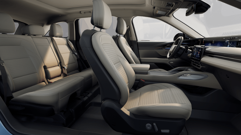 2025 Lincoln Nautilus Reserve