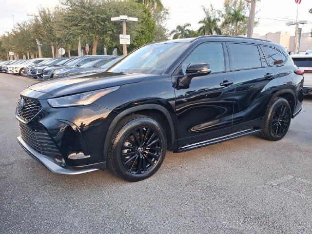 2023 Toyota Highlander XSE