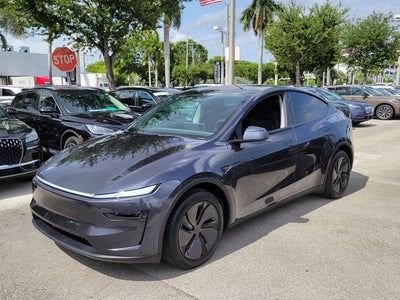 2026 Tesla Model Y Long Range