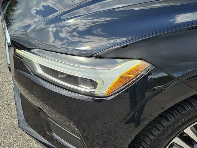 2018 Volvo XC60 T5 Momentum
