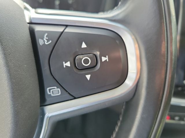2018 Volvo XC60 T5 Momentum