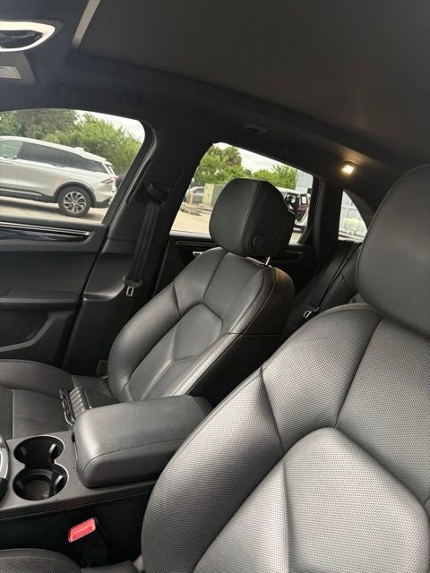 2019 Porsche Macan S