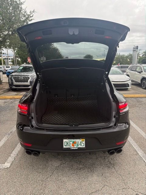 2019 Porsche Macan S
