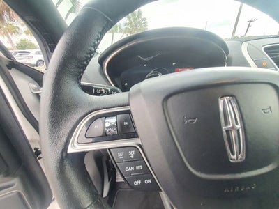 2019 Lincoln Nautilus Standard