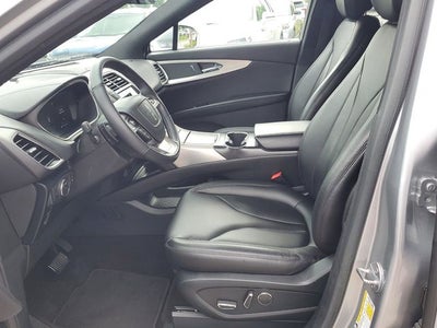 2020 Lincoln Nautilus Standard