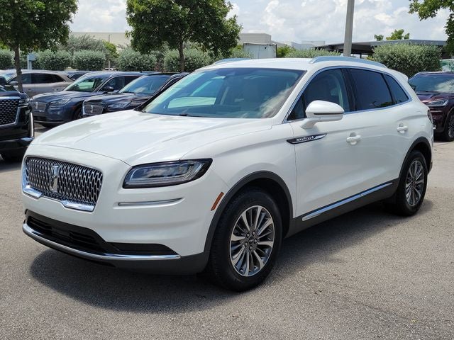 2022 Lincoln Nautilus Standard