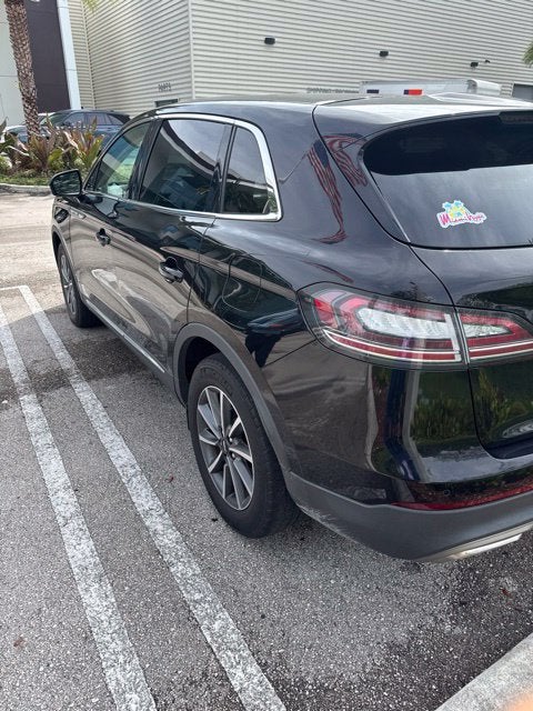 2022 Lincoln Nautilus Standard