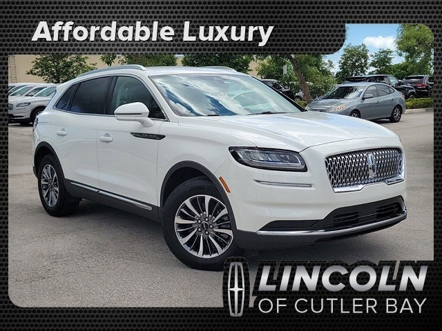 2022 Lincoln Nautilus Standard