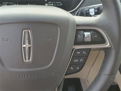 2019 Lincoln Nautilus Select