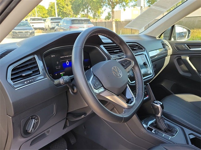 2023 Volkswagen Tiguan 2.0T SE