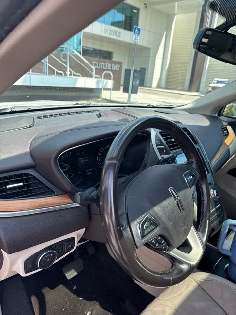 2019 Lincoln MKC Select