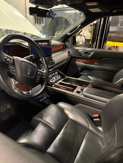2024 Lincoln Navigator Premiere
