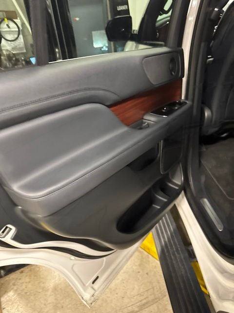 2024 Lincoln Navigator Premiere