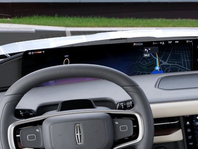 2027 Lincoln Navigator Premiere
